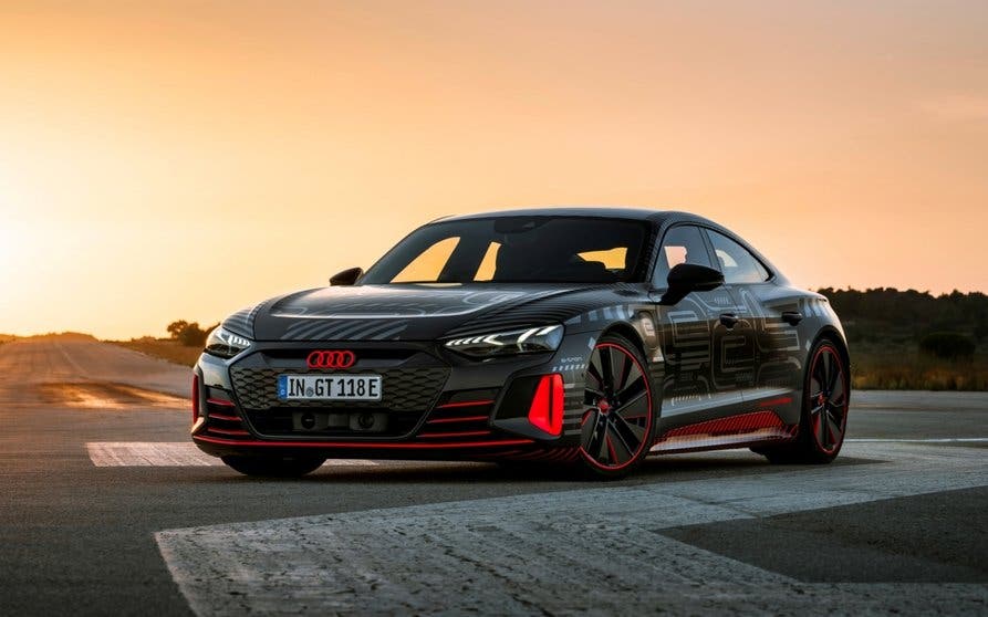  Audi RS e-tron GT Prototype 