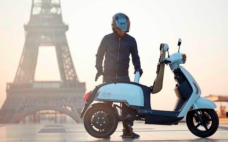  Mob-ion AM1 scooter eléctrico francés alimentado pila de combustible de hidrógeno 