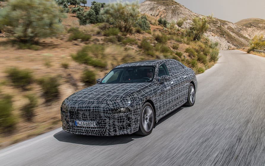  El BMW i7 inicia su fase final de pruebas. 