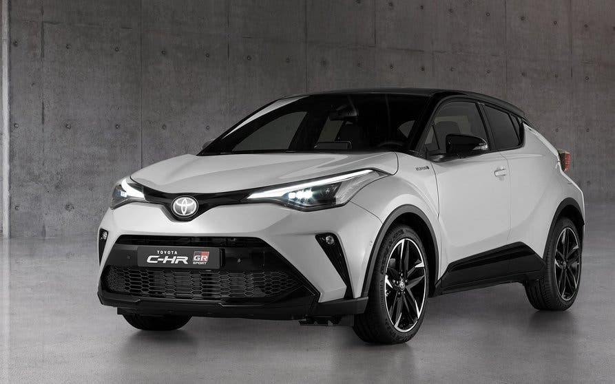  Toyota CH-R GR Sport. 