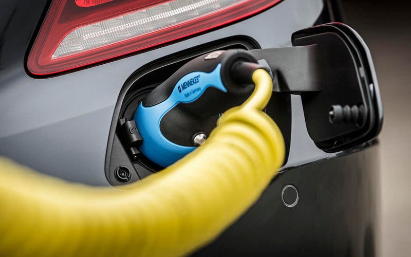  Cuatro empresas españolas participan en un proyecto europeo de baterías para coches eléctricos. 