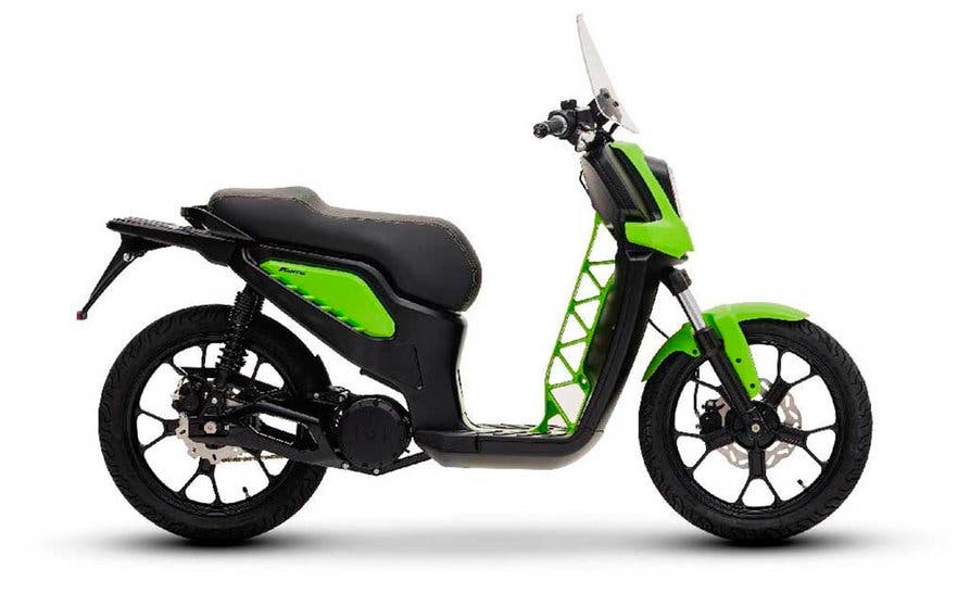  Fantic e-Scooter, un proyecto industrial que tiene como objetivo ofrecer dos versiones de este scooter eléctrico: uno como ciclomotor y otro como motocicleta. 