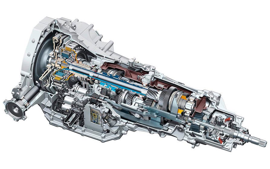  Los coches eléctricos no necesitan caja de cambios, mientras que los coches de combustión, aunque sean automáticos si precisan de ella. 