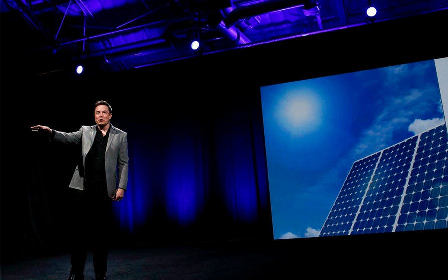  En Alemania, Elon Musk apuesta por el negocio de la energía más allá de sus coches eléctricos. 