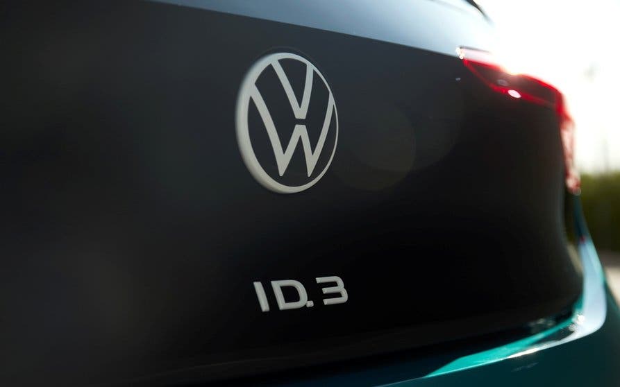  Volkswagen, contra el resto de la industria alemana: dice que el hidrógeno «es absurdo» 
