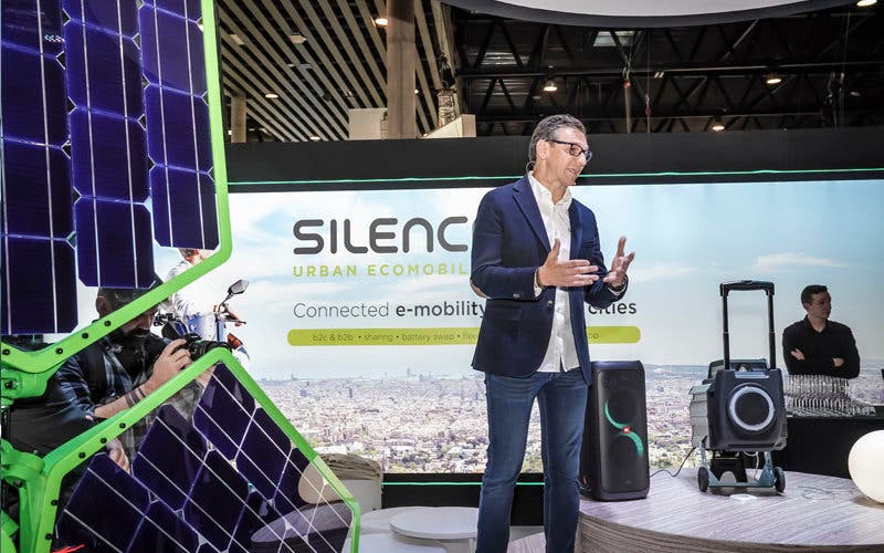  Silence propone comprar motos eléctricas y suscribirse al intercambiador de baterías. 
