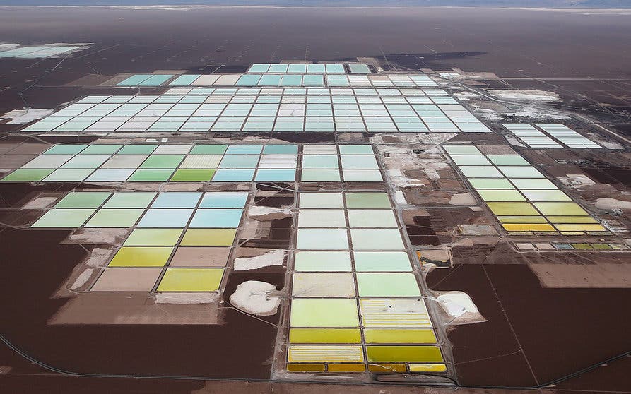  Tesla firma un acuerdo de suministro de litio con Ganfeng Lithium 