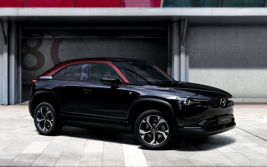  Mazda ofrece el MX-30 con extensor de autonomía al mismo precio que la versión 100% eléctrica. 