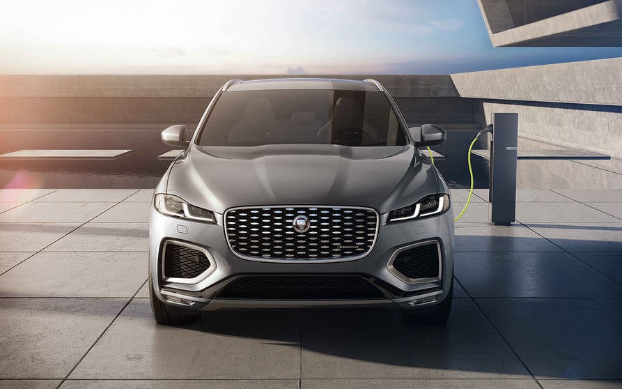  El Jaguar F-Pace P400e híbrido enchufable obtiene una actualización de su tren eléctrico 