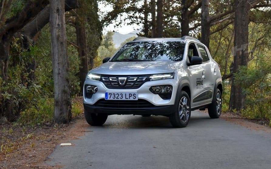  Probamos el coche eléctrico más barato de España. 