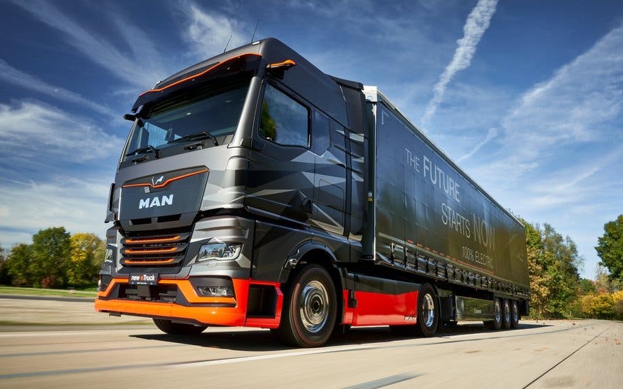  Conducimos el MAN eTruck, el primer camión eléctrico de larga distancia de MAN 