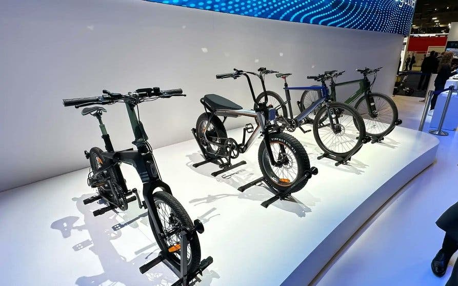 Derecho eximir Espinas VinFast sorprende al mercado con cuatro modelos de bicicletas eléctricas