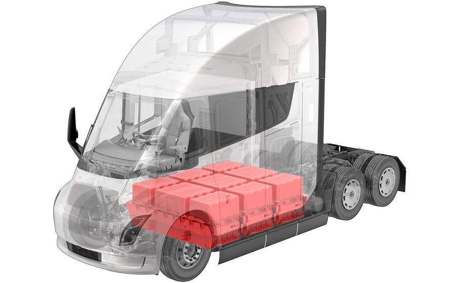  Tres tweets publicados por un usuario de la red social muestran con gran calidad los componentes y el sistema eléctrico del Tesla Semi. 