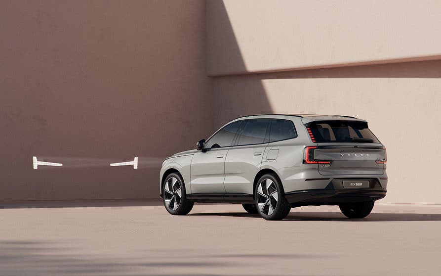  Volvo estudia aplicar pagos en actualizaciones que aporten un valor significativo a los propietarios, como la conducción autónoma. 