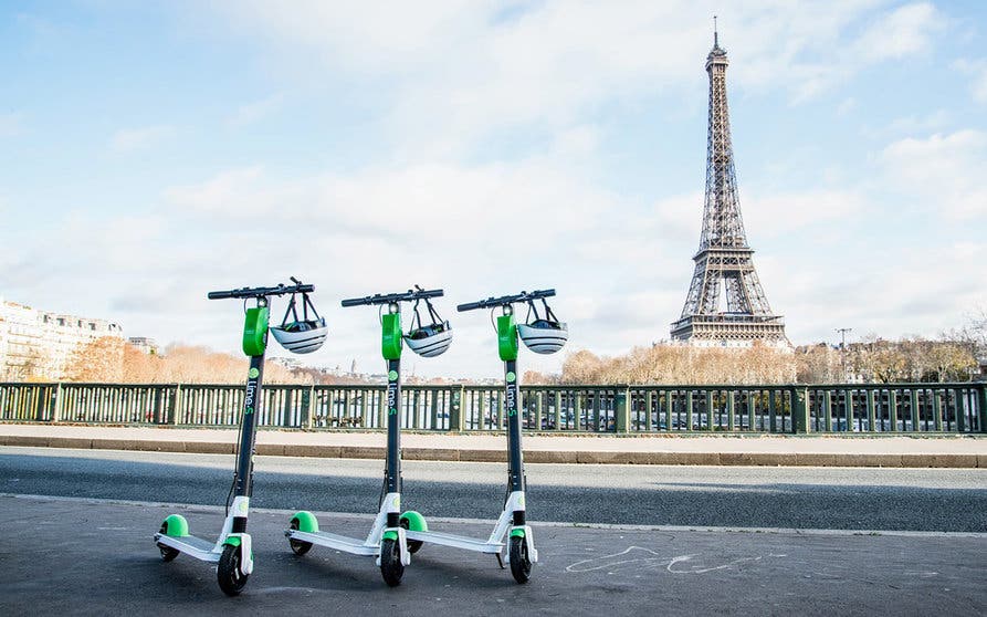  París podría eliminar los alquileres de patinetes eléctricos en las próximas semanas 