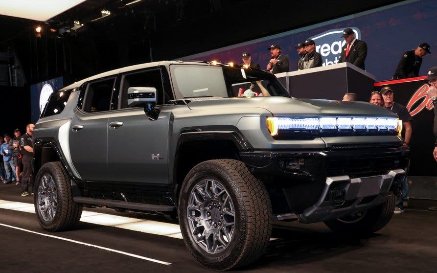 GMC Hummer EV Edition 1 SUV (VIN 001)