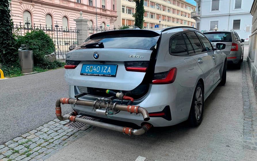 El estudio de la Universidad Tecnológica de Graz ha puesto a prueba tres coches eléctricos que actualmente están en el mercado: un BMW Serie 3, un Peugeot 308 y un Renault Megane en condiciones reales.