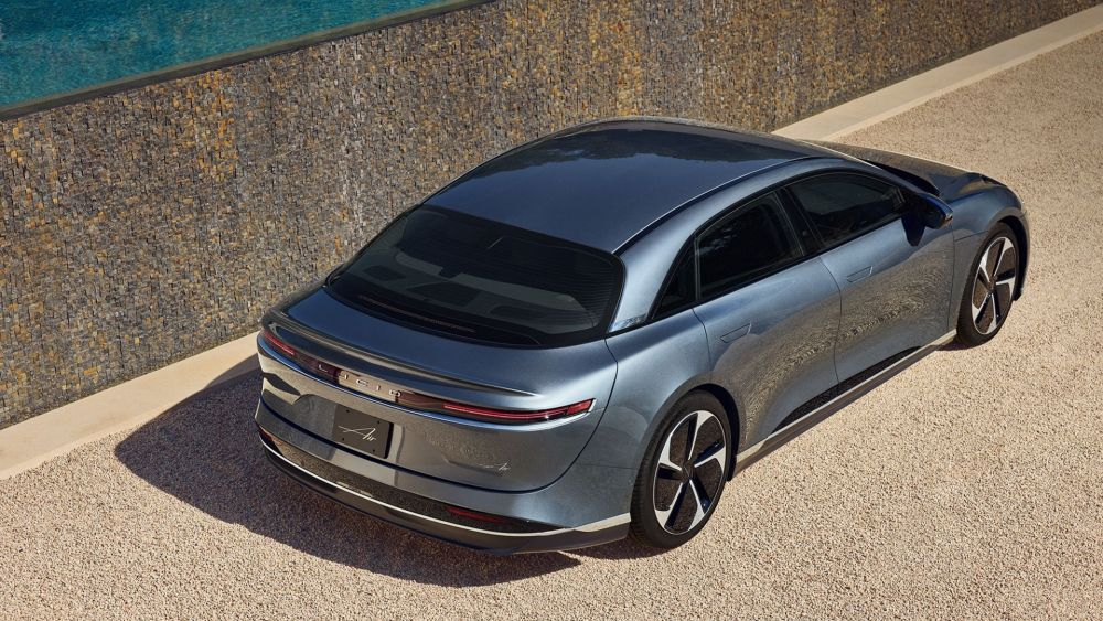 Lucid Air Pure Trasera