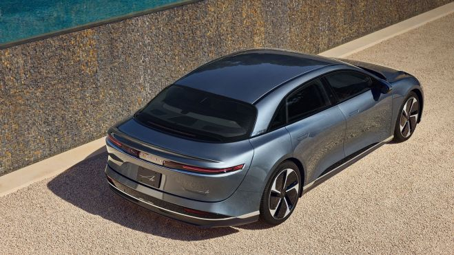 Lucid Air Pure Trasera Lucid Air Pure Trasera