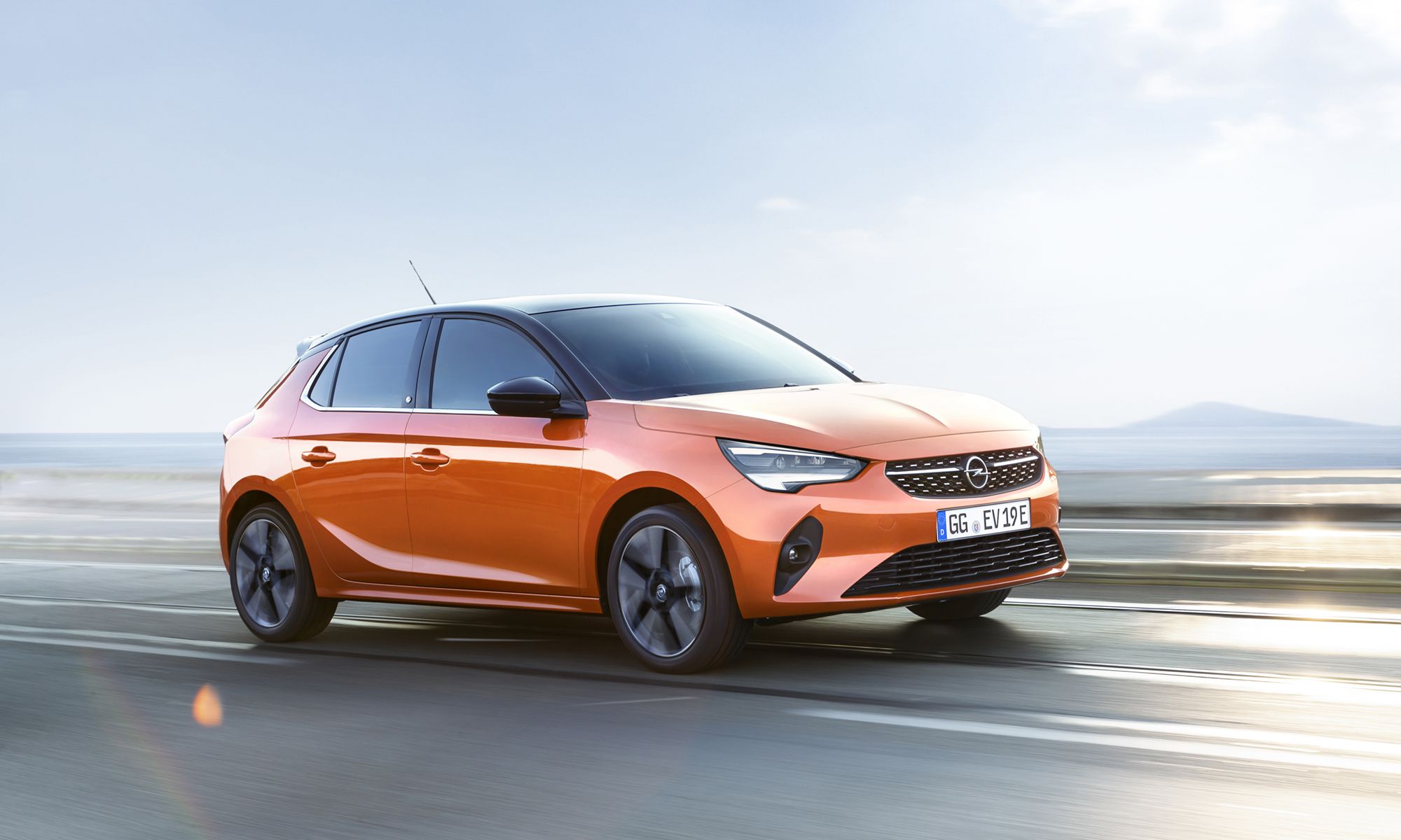 El renovado Opel Corsa eléctrico estrenará una nueva batería de mayor capacidad.