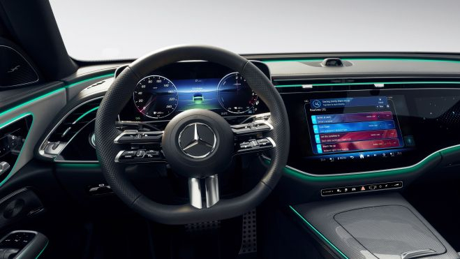 Mercedes Clase E 2023 Volante