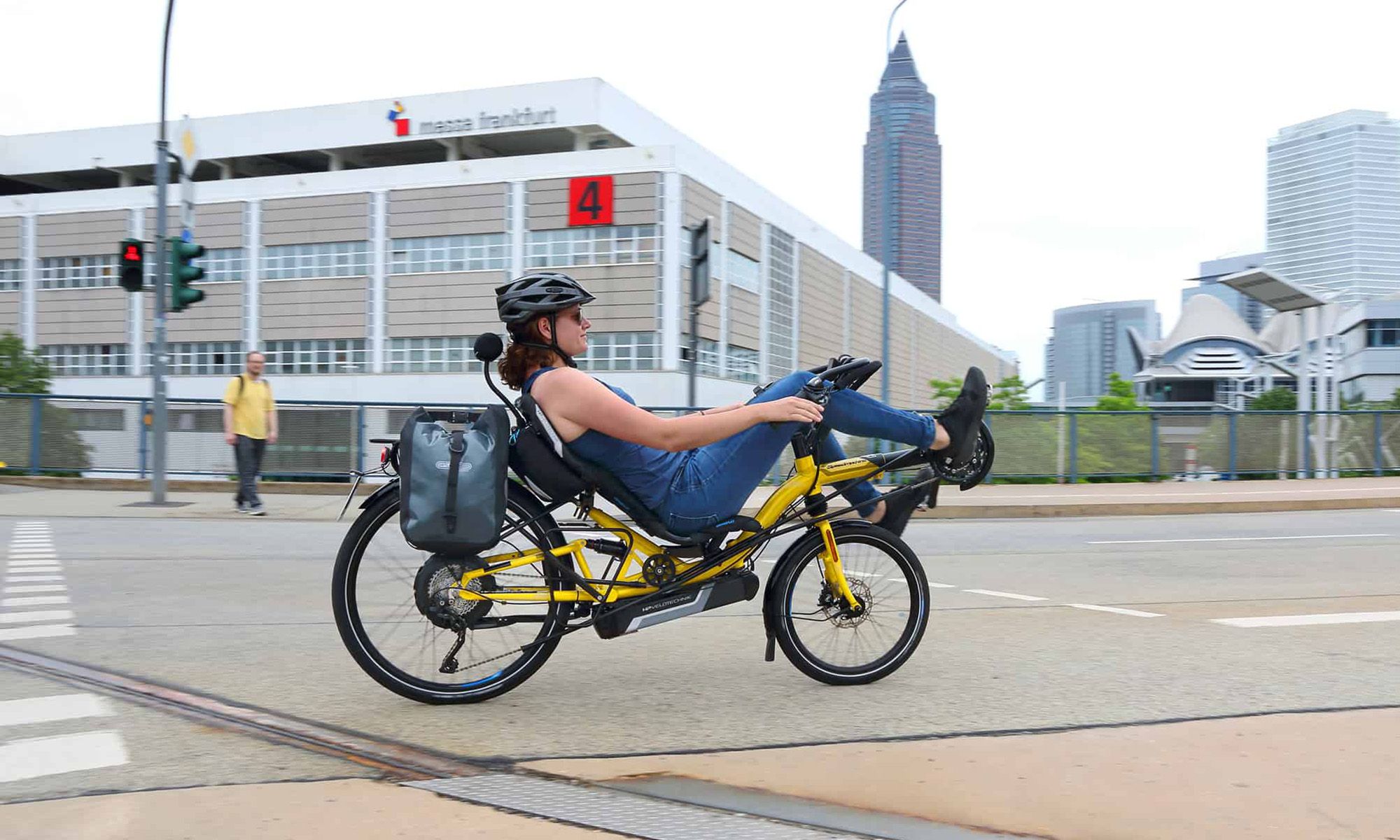 La posición particular que requiere una bicicleta reclinada la hace mucho más cómoda que una bicicleta convencional.