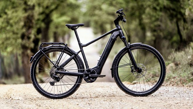 La Giant Explore E+ MY23 es una bici eléctrica versátil con ruedas de 29". La Giant Explore E+ MY23 es una bici eléctrica versátil con ruedas de 29".