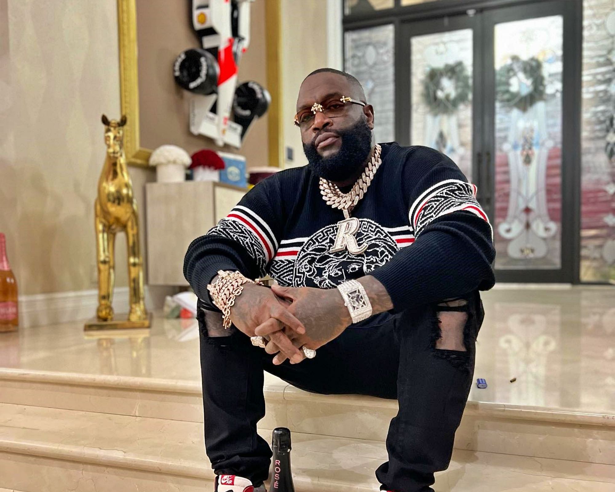 Rick Ross es uno de los raperos contemporáneos más populares y gran aficionado a los coches.