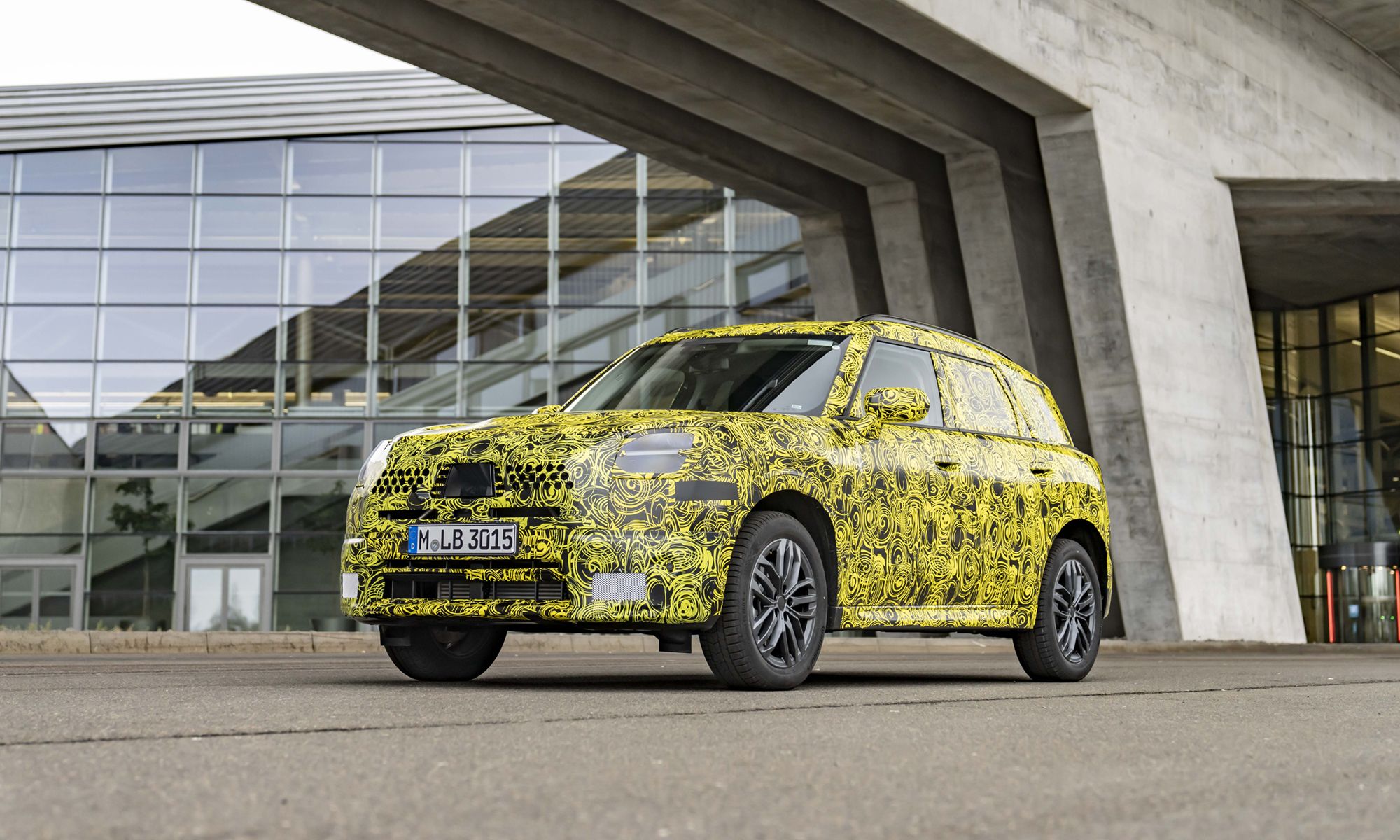 El MINI Countryman abrirá la puerta a la electrificación 'de verdad' en la compañía.