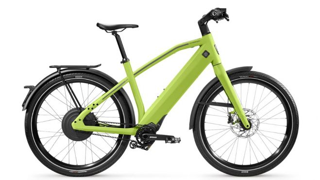 La edición de lanzamiento está disponible a partir de abril solo en verde. Más adelante se ofrecerá también en dos tonos de gris. La edición de lanzamiento está disponible a partir de abril solo en verde. Más adelante se ofrecerá también en dos tonos de gris.