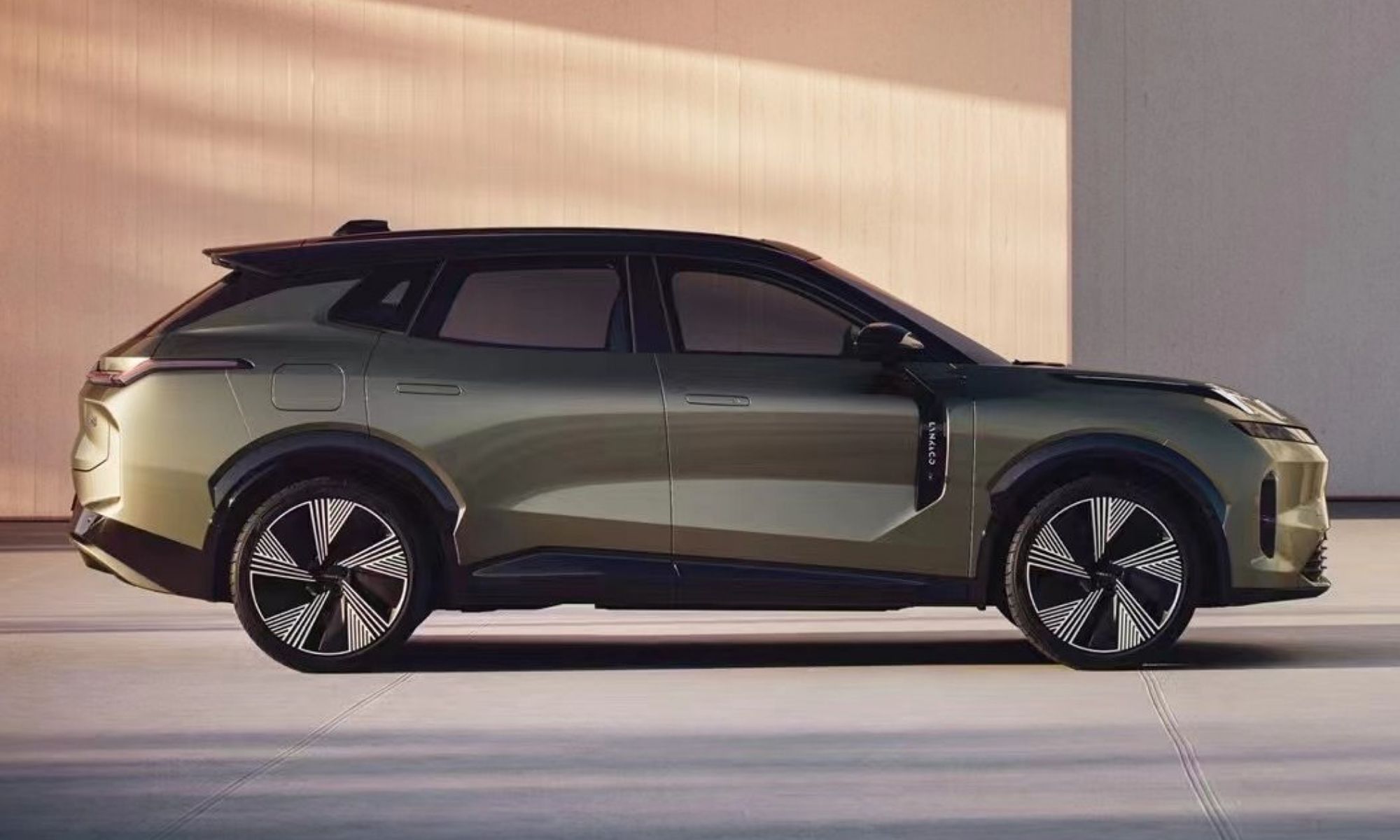 El Lynk & Co 08 será el segundo vehículo de la compañía en venderse en todo el mundo.