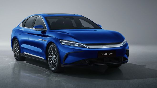 Por tamaño, el BYD Han es un rival directo para el Tesla Model S.