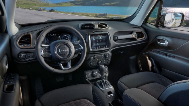 Jeep Renegade Upland interior