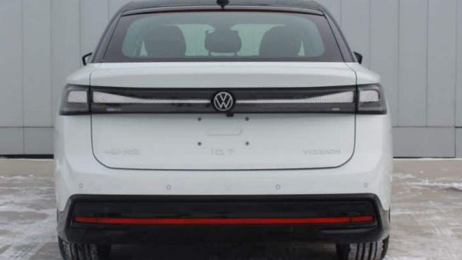 Volkswagen ID7 Trasera