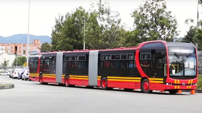 autobues electrico byd colombia interior3