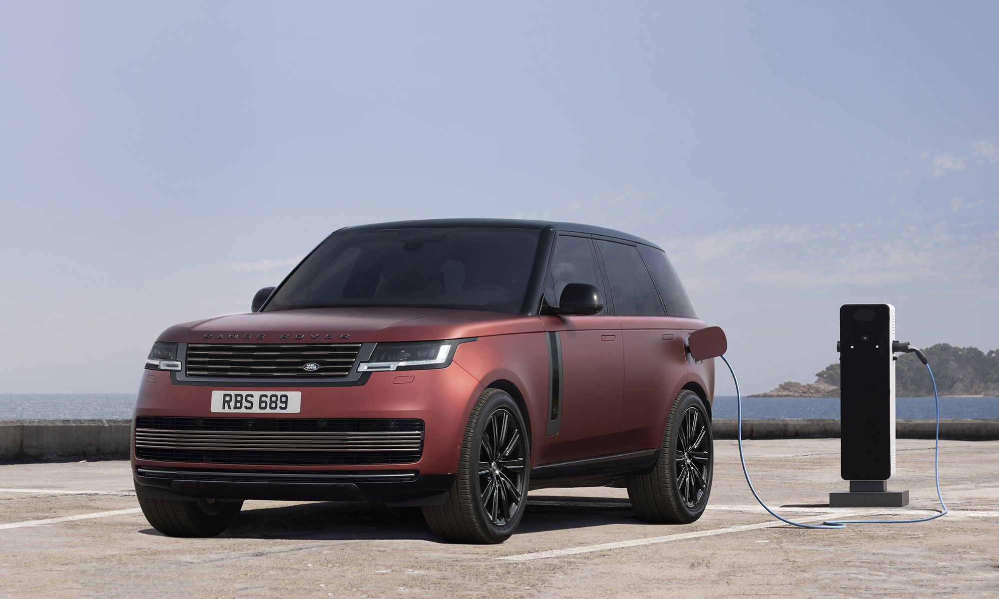 Range Rover abrirá su libro de pedidos para la variante eléctrica a finales de este año.