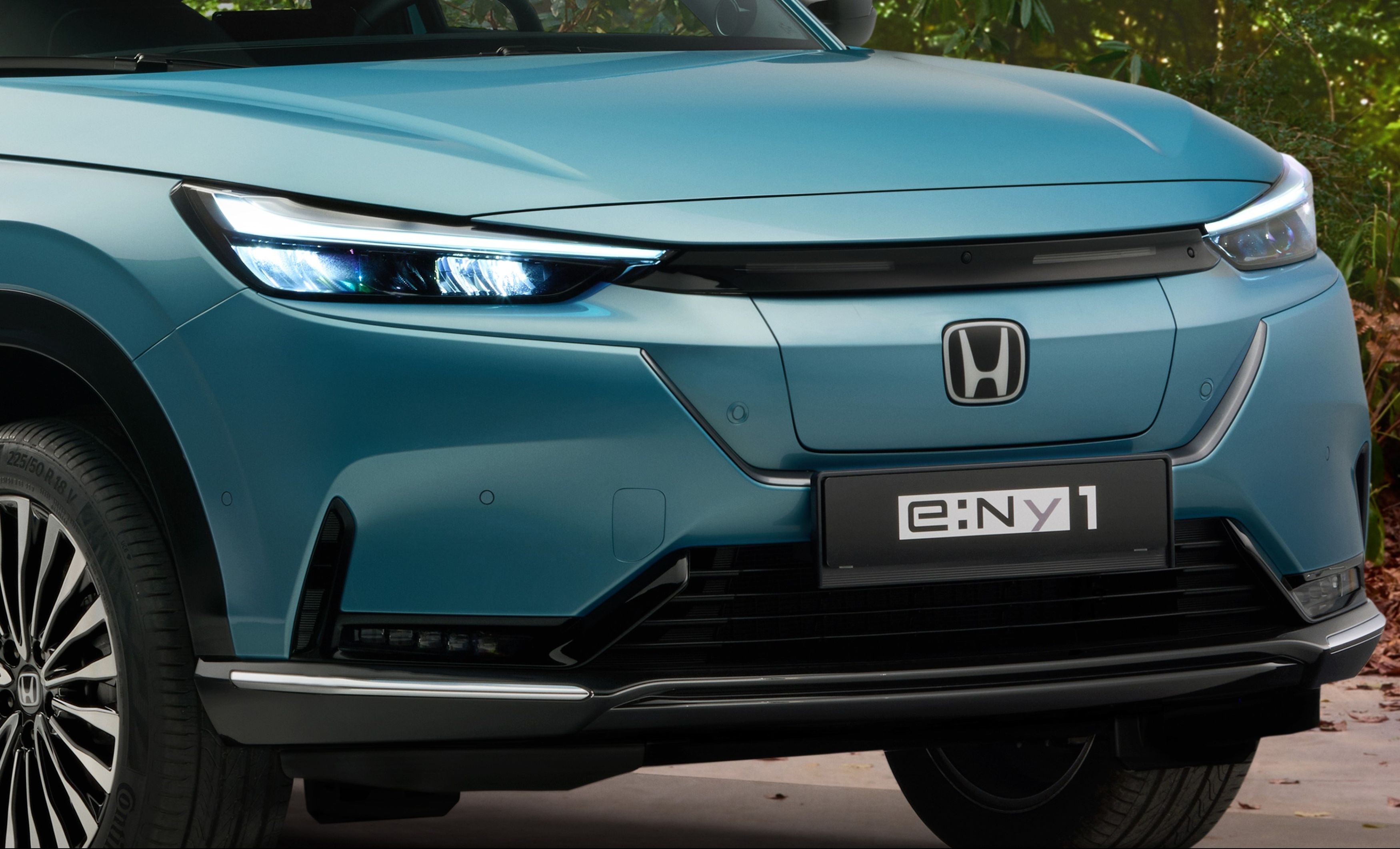 Aunque se denomina de manera distinta, se trata en realidad de una versión eléctrica del Honda HR-V.