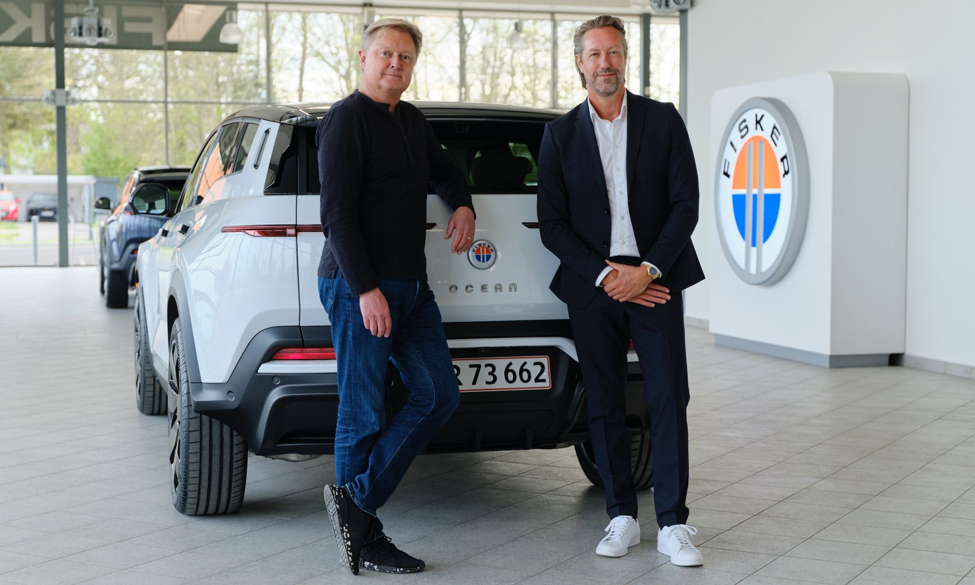Henrik Fisker, a la izquierda, busca socios con los que poder elevar la escala de su marca a un nuevo nivel