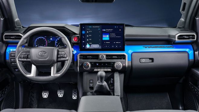 Habitáculo de la renovada Toyota Tacoma. Habitáculo de la renovada Toyota Tacoma.