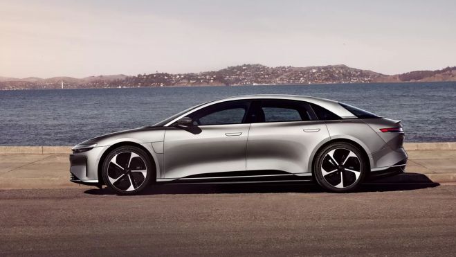 Lucid Air Lateral