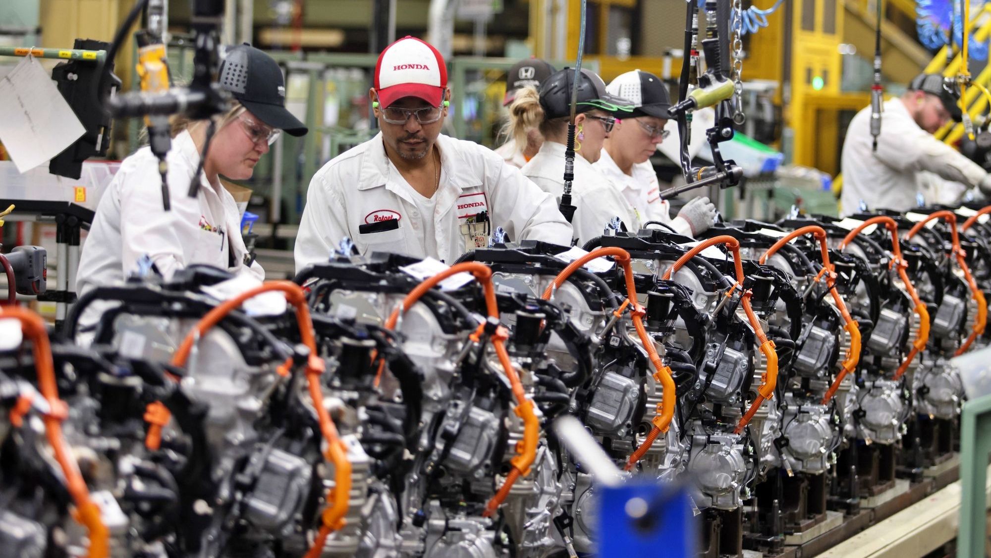 Honda celebra 30 millones de motores producidos e invierte 700 millones ...