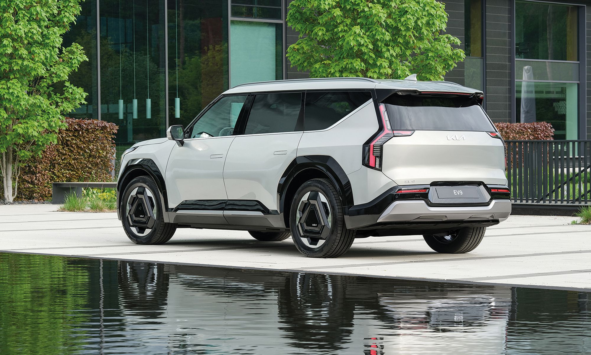 KIA apunta a una clientela más elitista con la que poder aumentar sus beneficios.