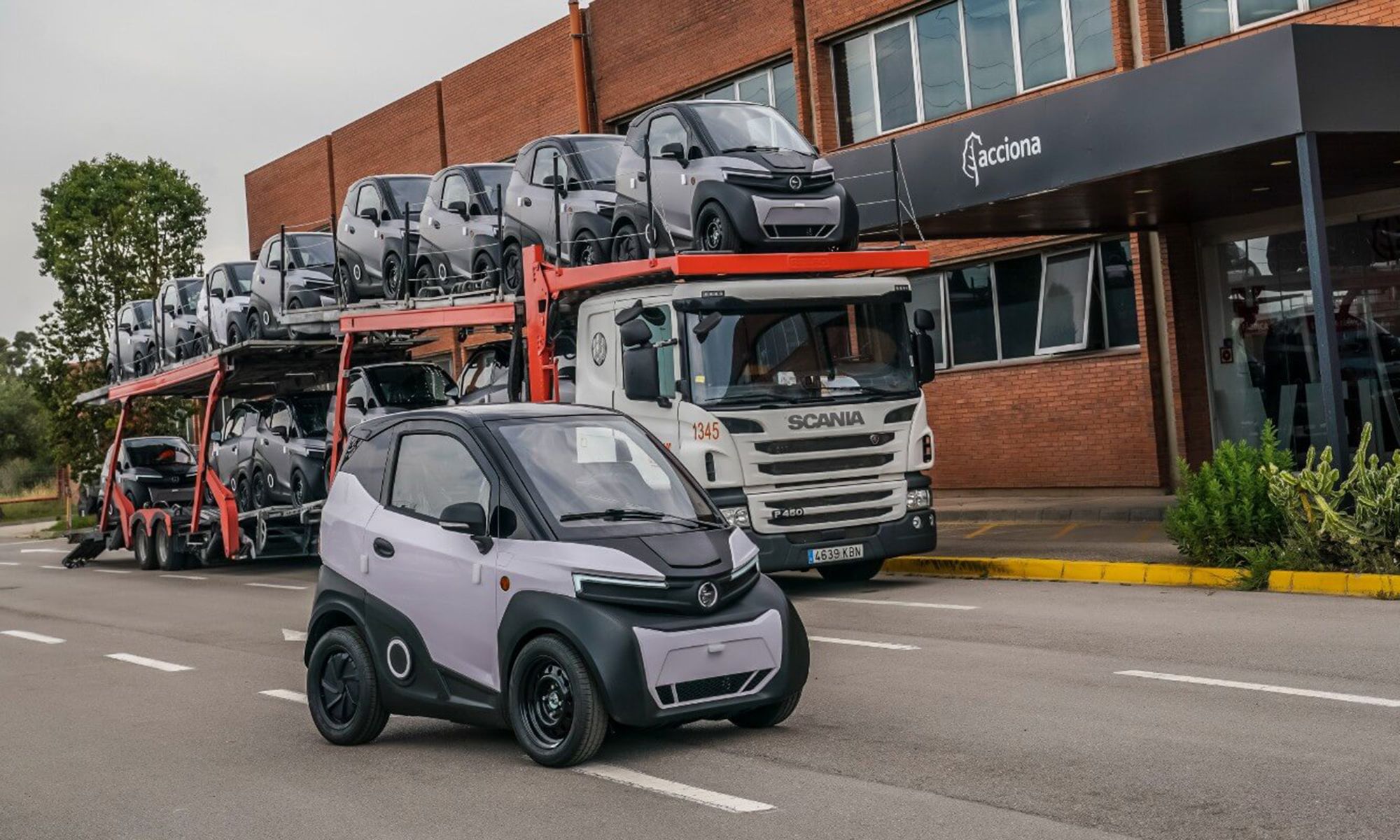 Ya han salido las primeras unidades del Silence S04 de la antigua fábrica de Nissan.