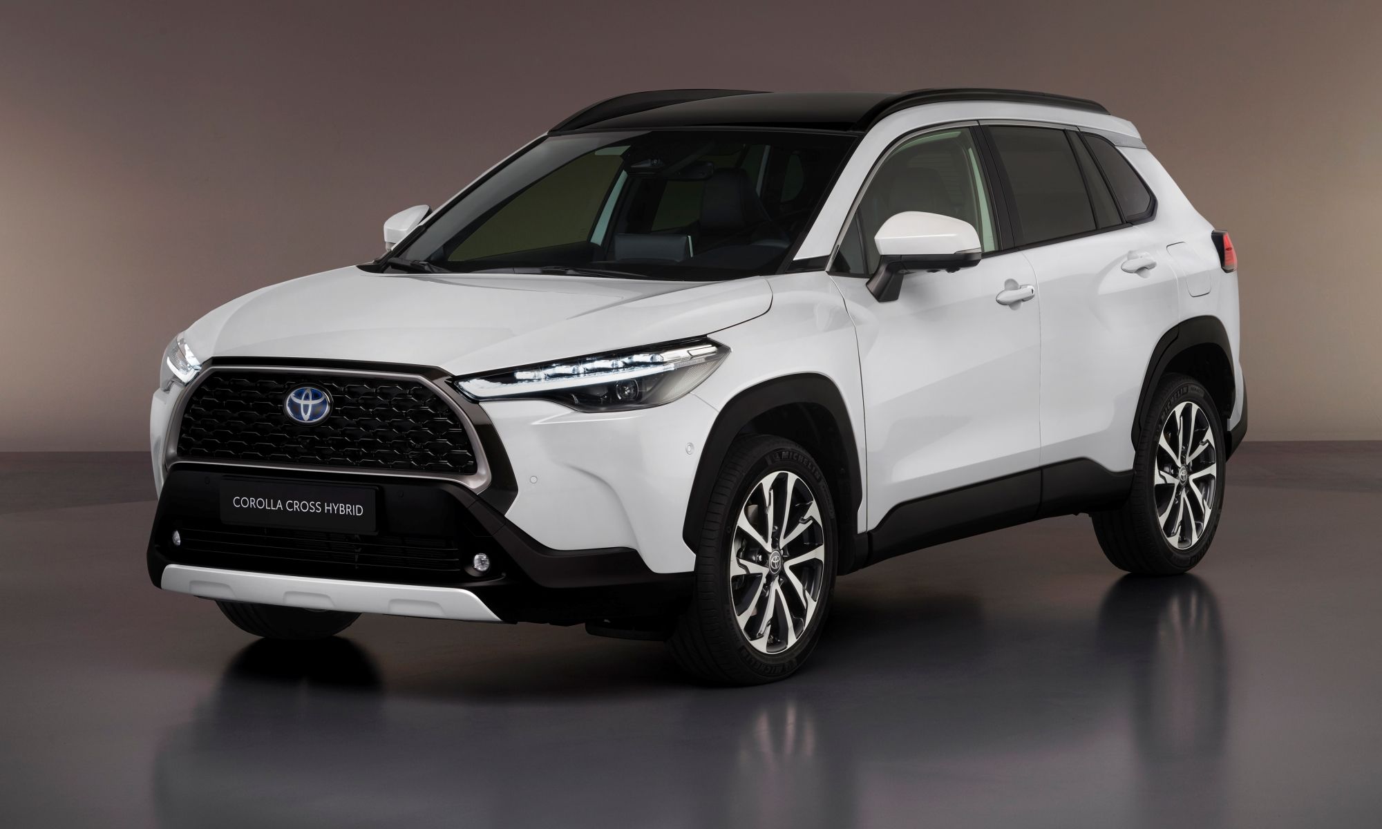 Toyota anuncia los precios del Corolla Cross, el SUV compacto que se