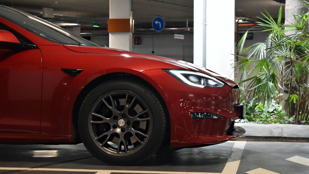Versión más lenta Tesla Model S 2
