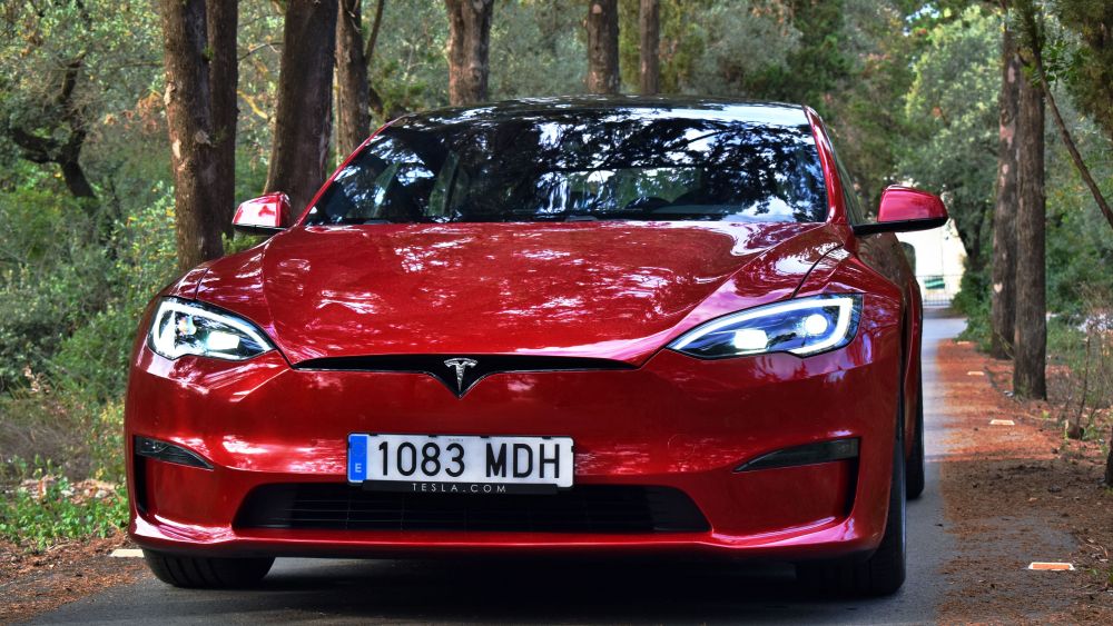 Versión más lenta Tesla Model S 8