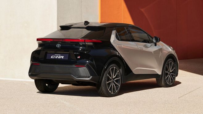 Toyota CHR 2023 01