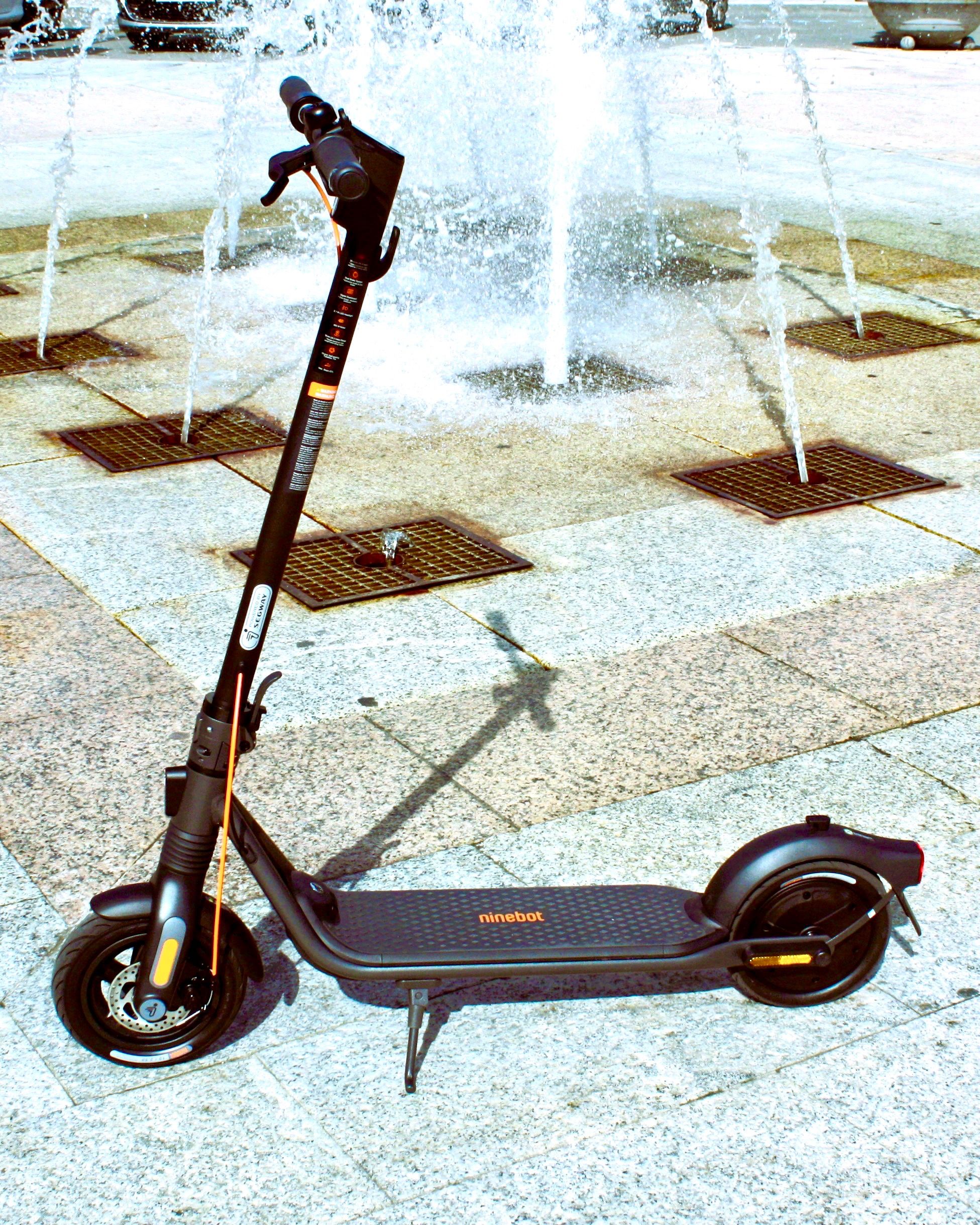 Ninebot KickScooter F2 Pro E