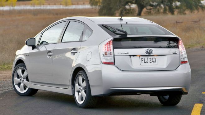 La segunda generación del Prius fue, en realidad, una revisión muy profunda de la primera.