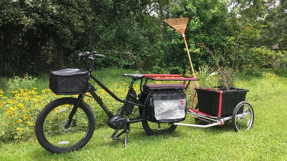 La bicicleta eléctrica de carga Xtracycle Stoker permite transportar una carga máxima de 180 kg. Para ello, ha introducido mejoras en el chasis para mejorar el reparto de los pesos.